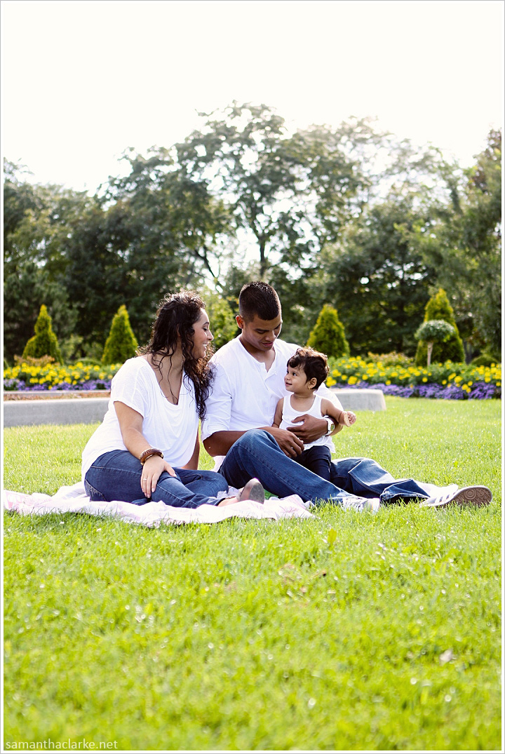 Oun Family Portraits