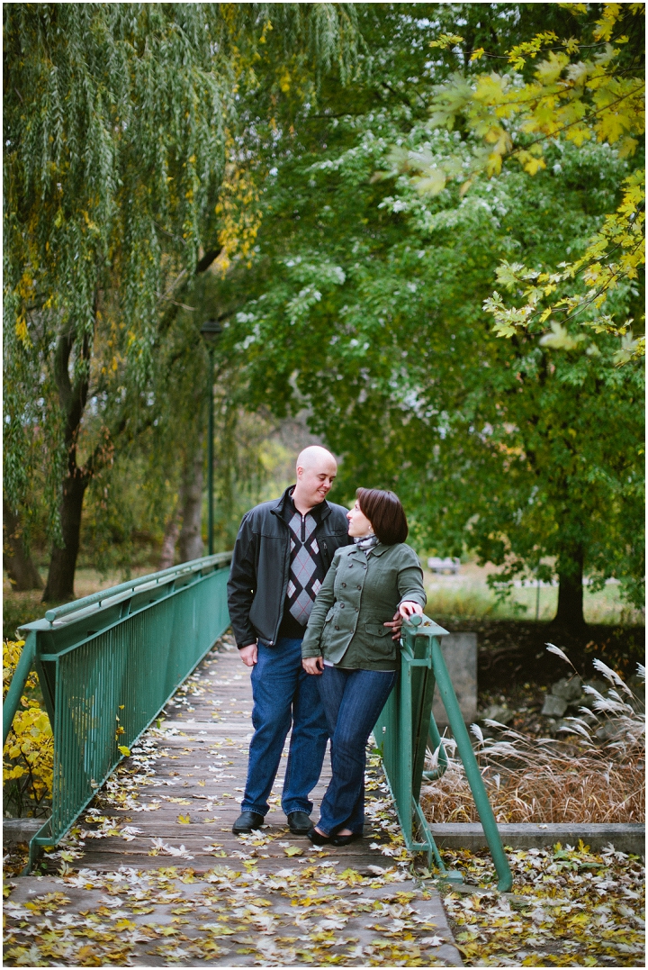 Fall engagement session in Unionville Ontario