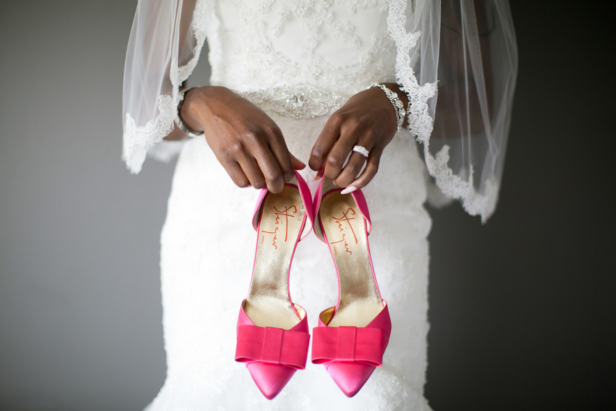 bride-pink-wedding-shoes