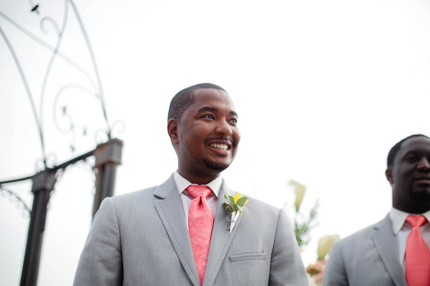 groom-reaction-to-bride-during-ceremony