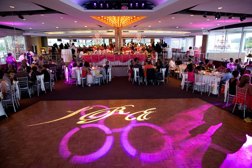 wedding-monogram-lighting