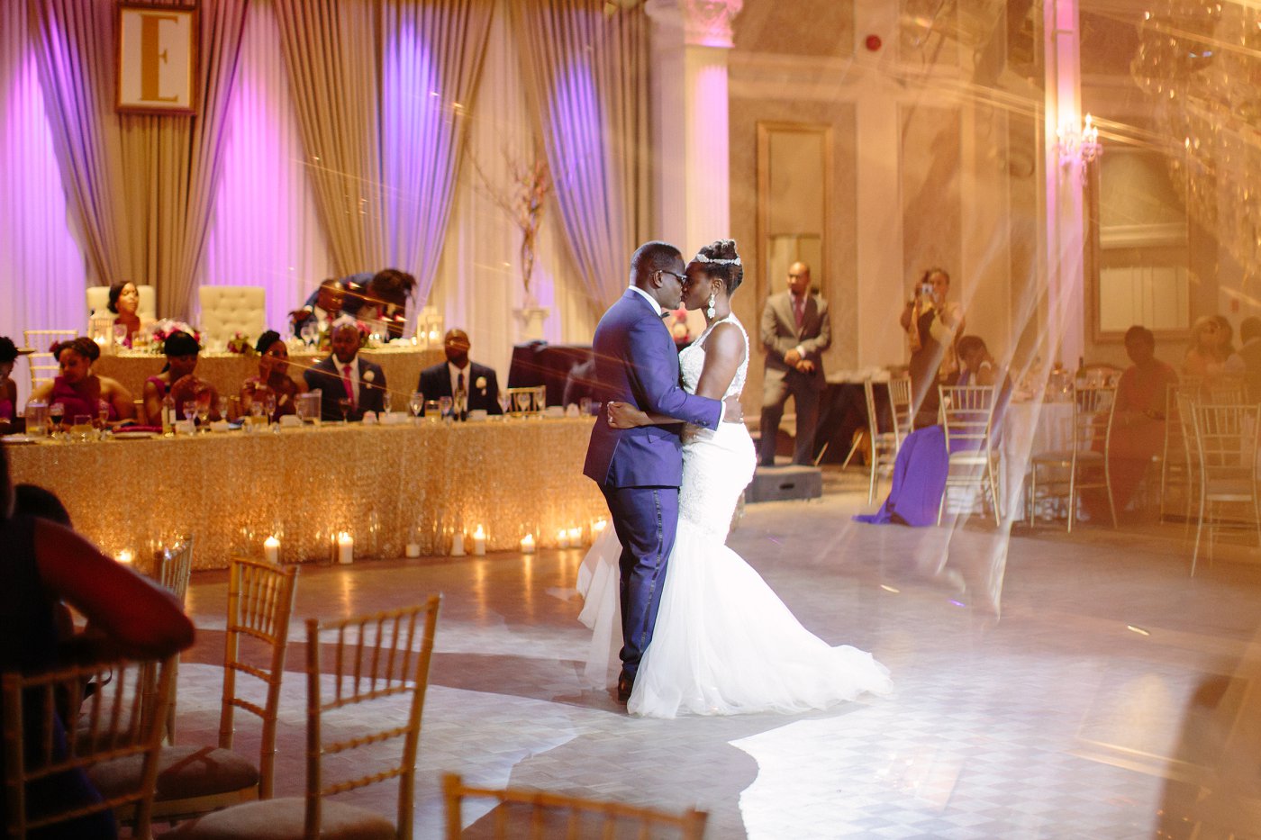  Outdoor wedding ceremony venue 