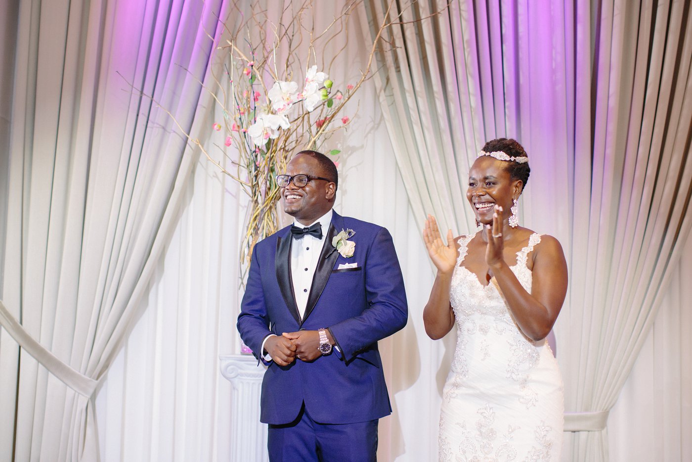  Outdoor wedding ceremony venue 