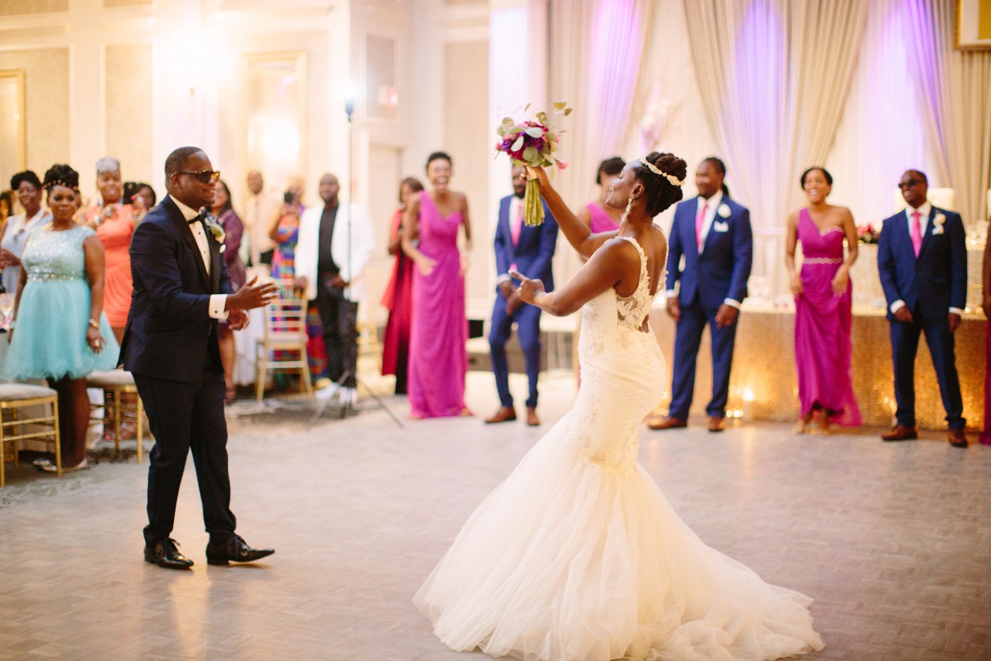 Outdoor wedding ceremony venue 