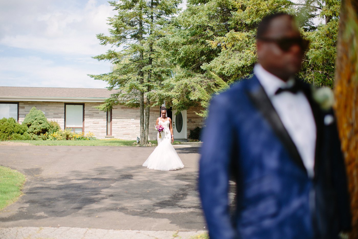  Outdoor wedding ceremony venue 