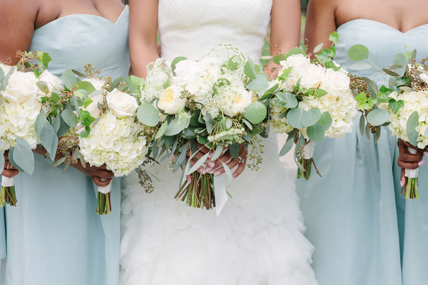 white bridal bouquet by atlanta wedding florist 