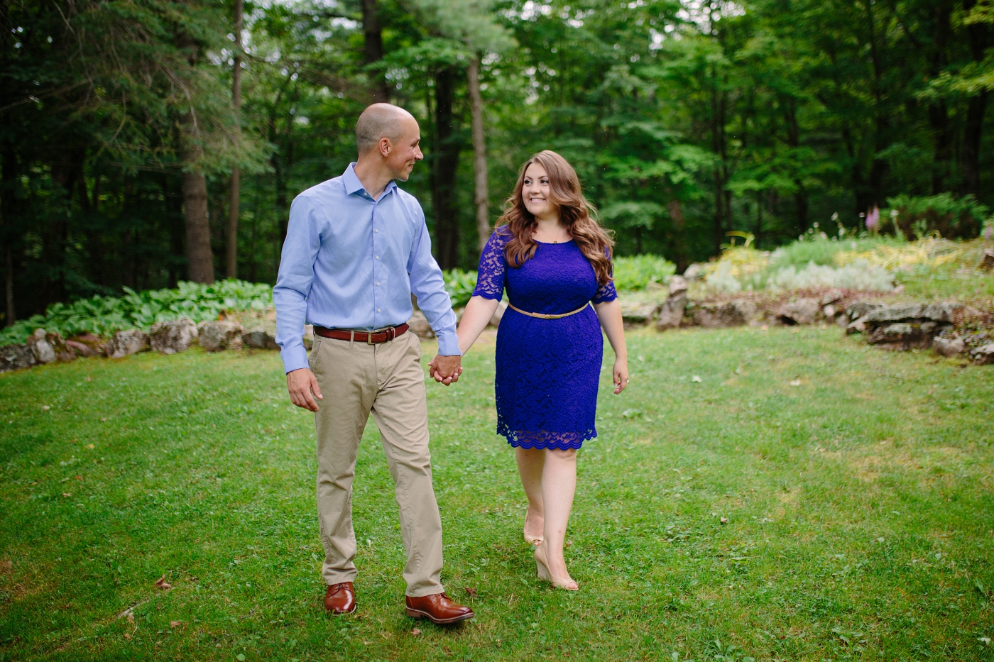 Engagement session photography pose.