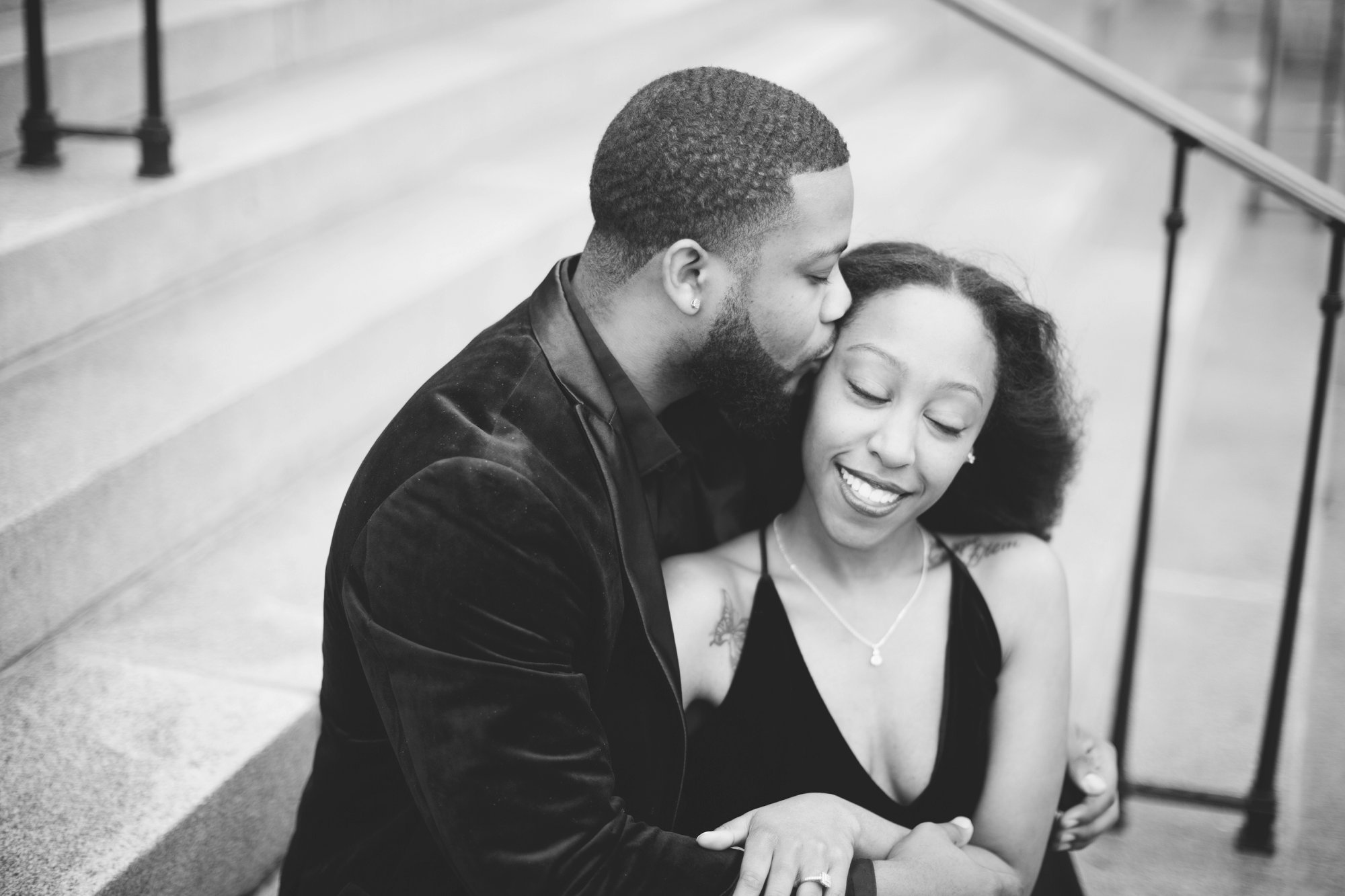 engagement session at sc state house