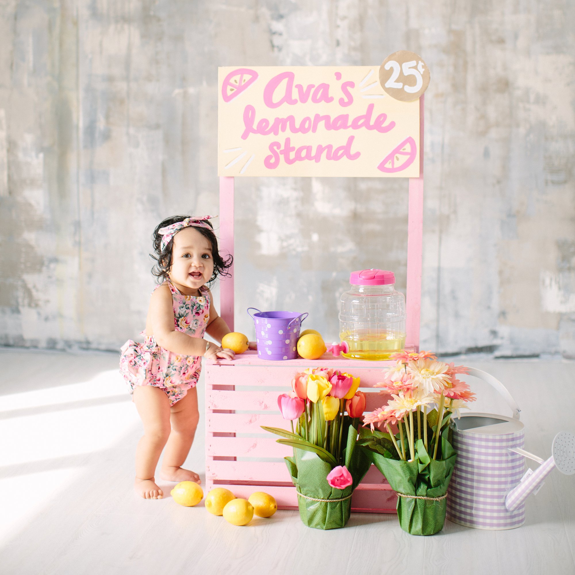 mint room studios the lounge