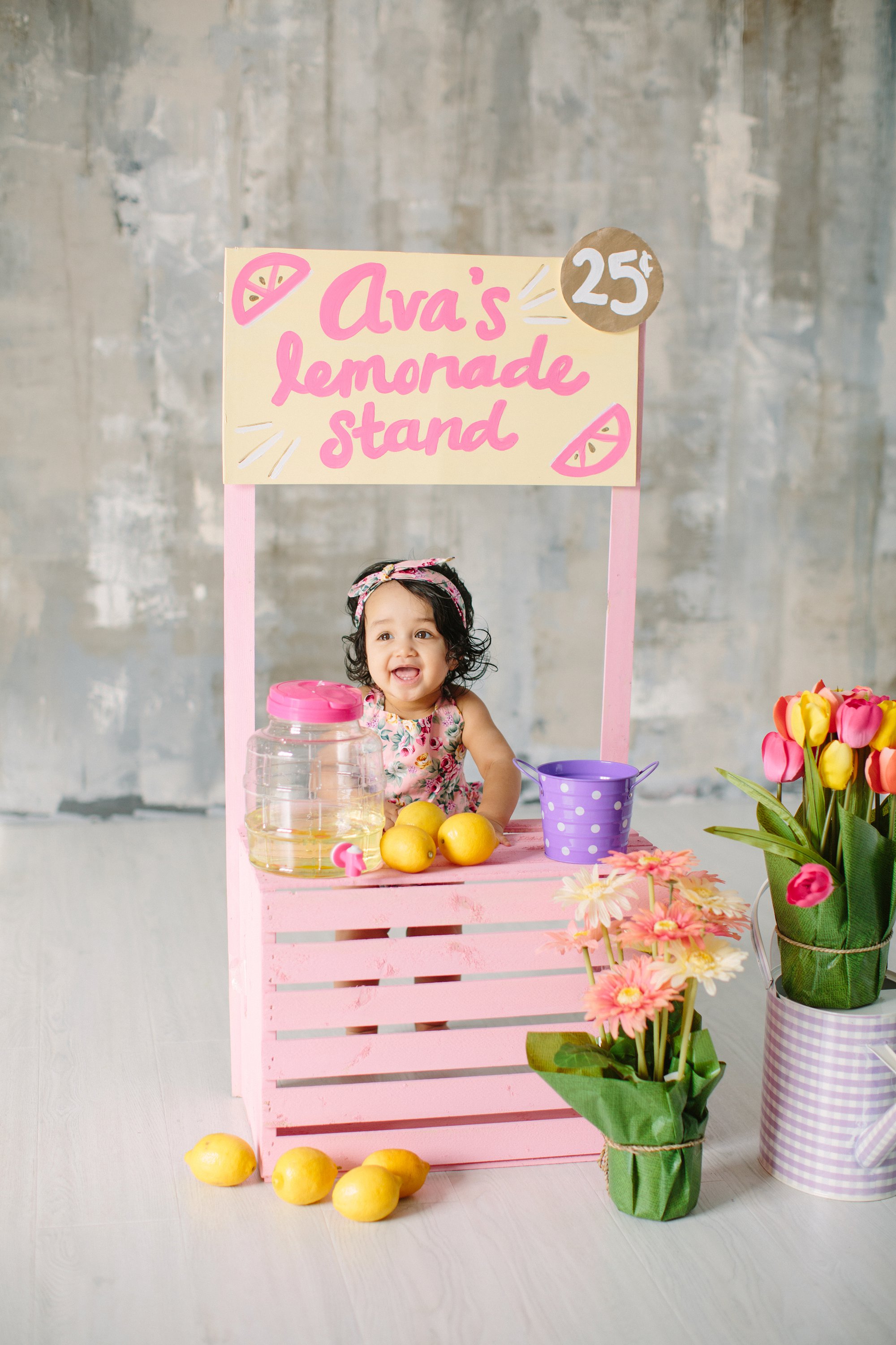 lemonade stand photo shoot 