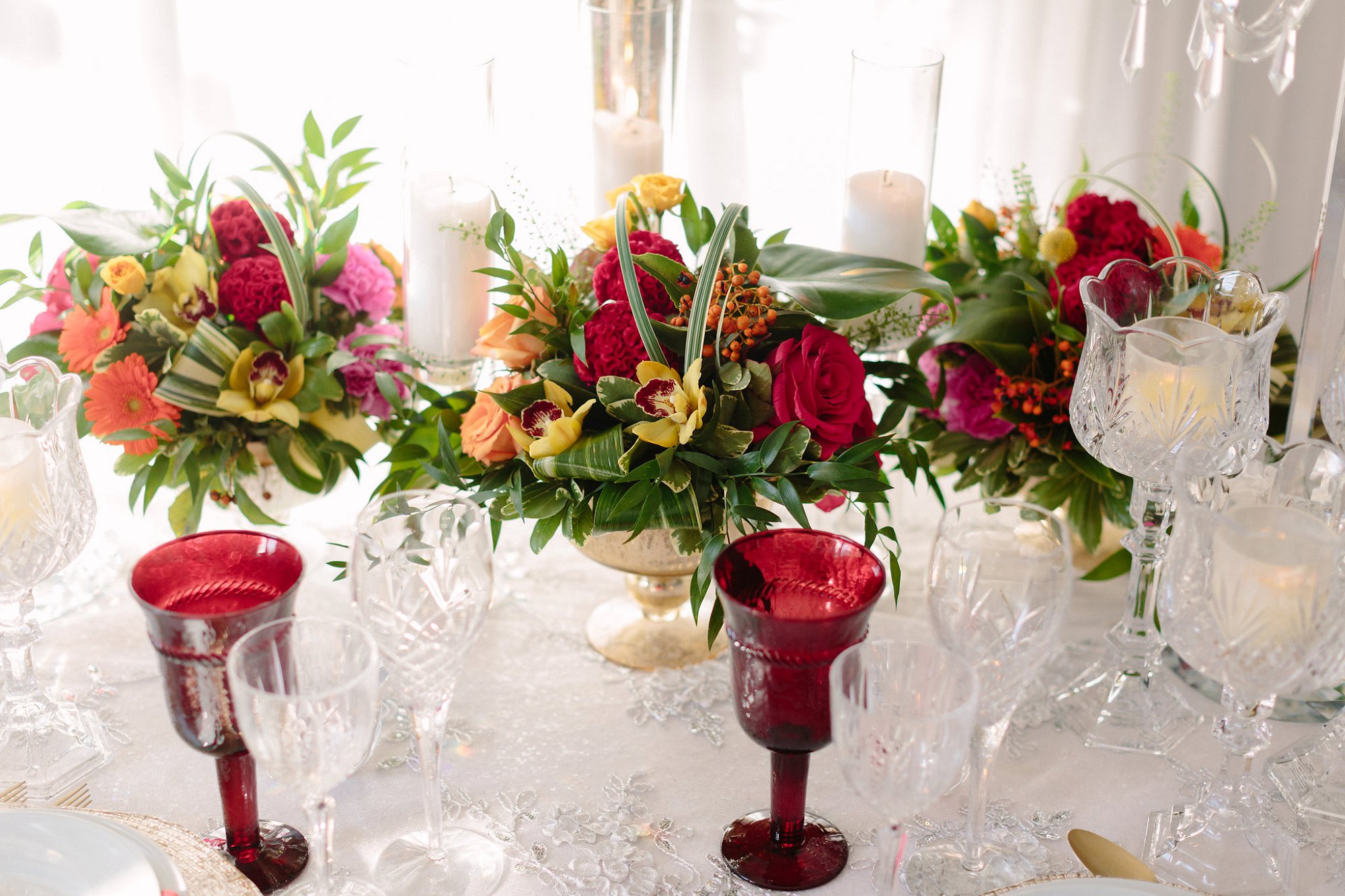 Tropical wedding table setting.