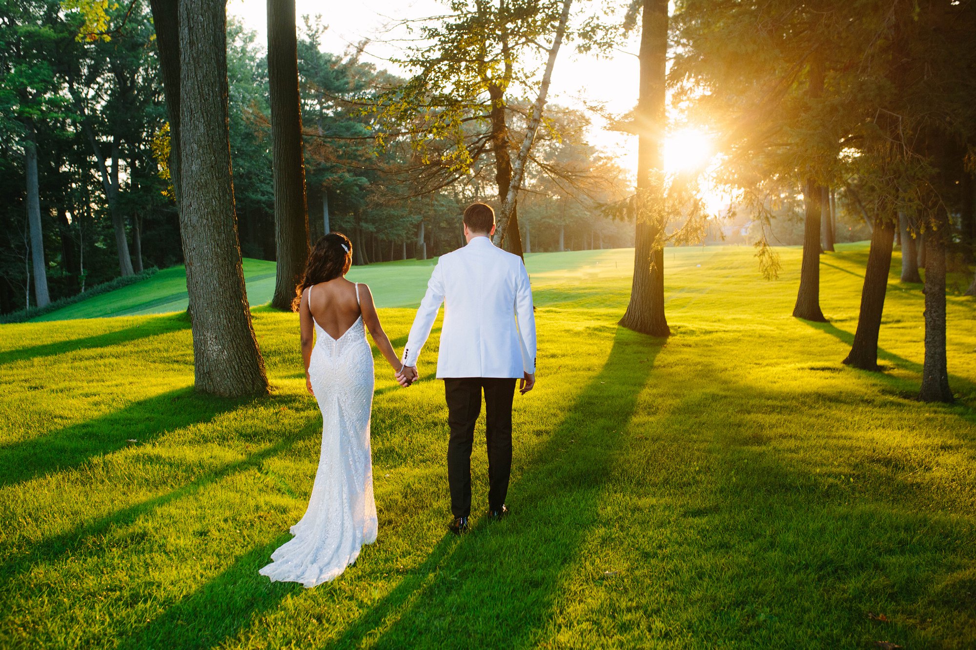 Sunset wedding photos at the Toronto Hunt Club