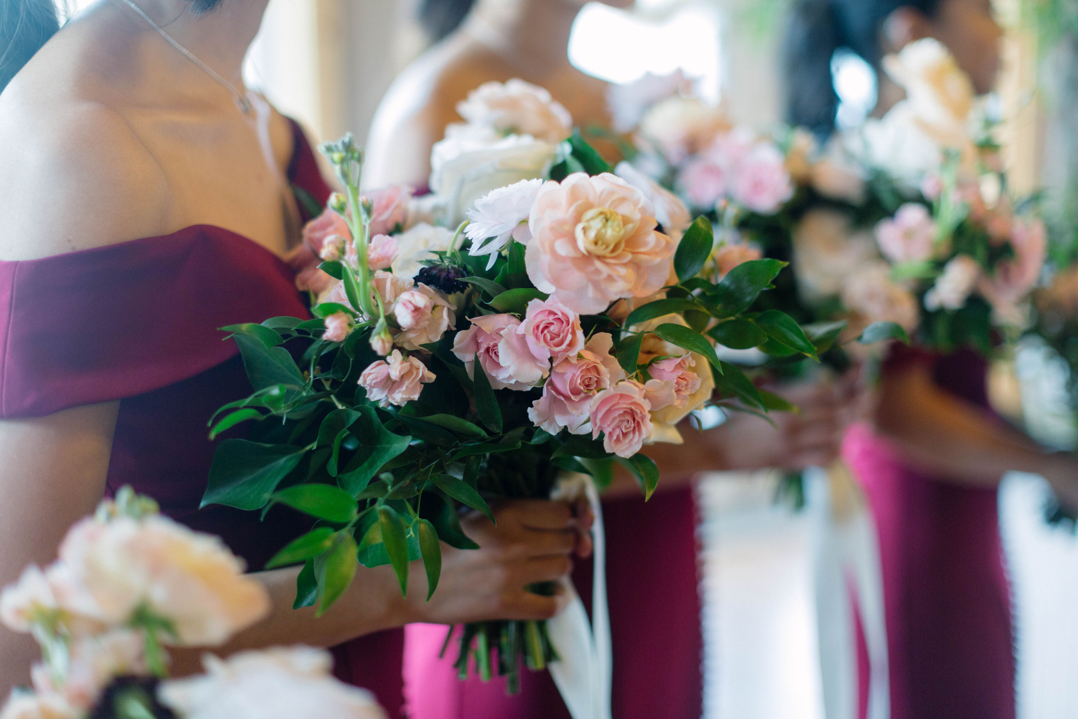 bridesmaids holding flowers at Willow springs winery in Markham ON