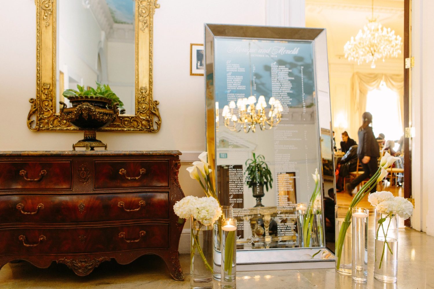 Detail shots of new York wedding at Oheka Castle.