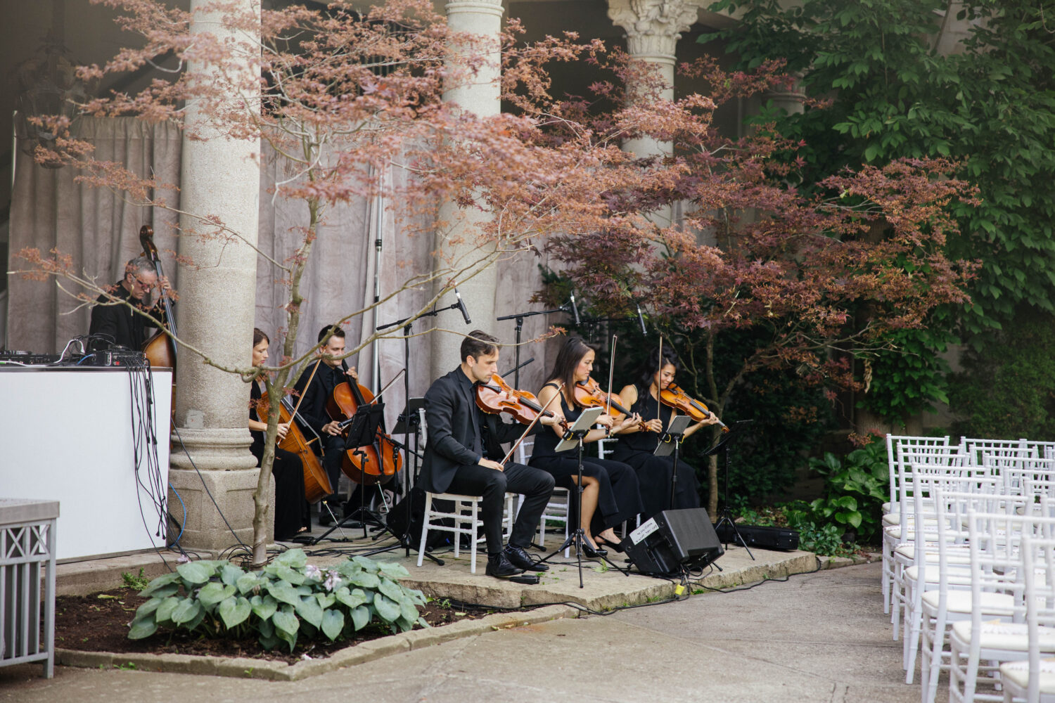 Robin and Tyler (Wedluxe Submission)